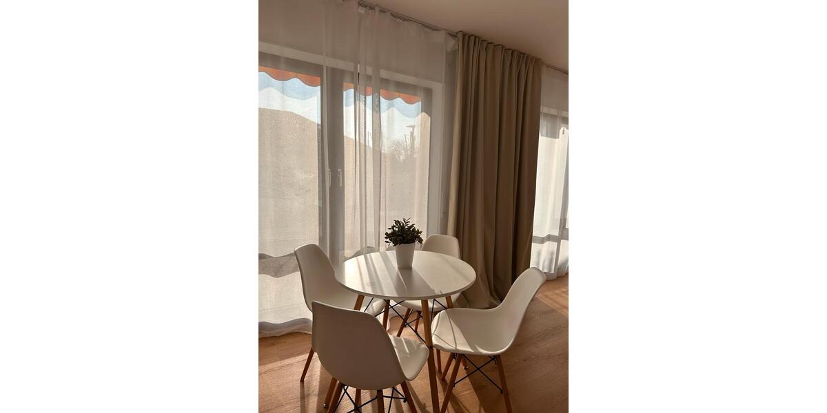 Wohnen auf Zeit Weinheim - 3 Zimmer, 105 m&sup2;, 2.400&euro; | Angebot:25640802