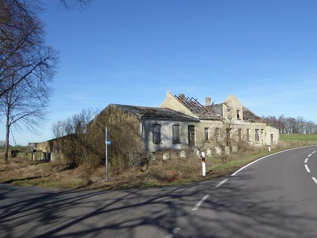 Haus im Dornröschenschlaf. 5 zimmer