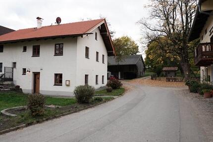 Maisonette-Wohnung Doppelhaushälfte 4 zimmer