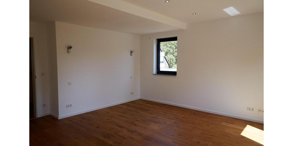 Doppelhaushälfte Meerbusch - 5 Zimmer, 205 m&sup2;, 2.800&euro; | Angebot:25905974