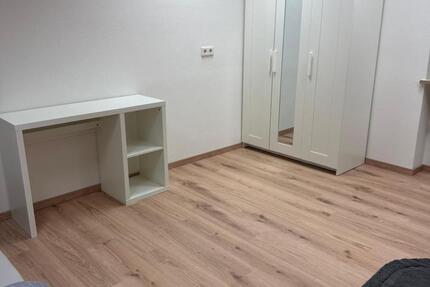 Wohnung Kösching - 6 Zimmer, 160 m&sup2;, 510&euro; | Angebot:25933604