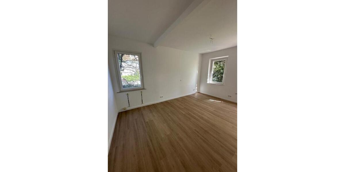 Erdgeschoßwohnung Nürnberg Holzheim - 3 Zimmer, 83 m&sup2;, 1.150&euro; | Angebot:26423277