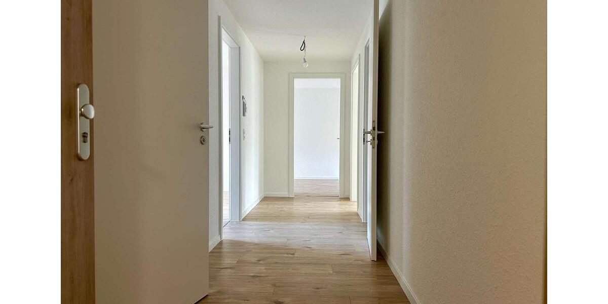 Etagenwohnung Sachsenheim - 3 Zimmer, 83 m&sup2;, 1.150&euro; | Angebot:26022737