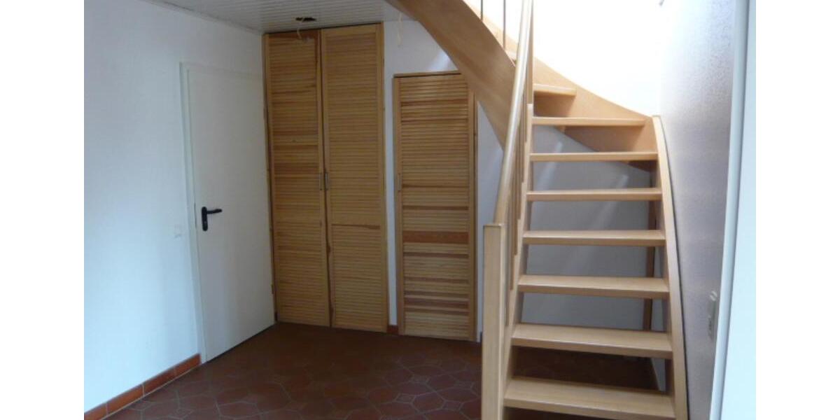 Etagenwohnung Rastede - 3 Zimmer, 88 m&sup2;, 880&euro; | Angebot:25320536