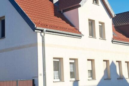 Wohnung Eisleben (Lutherstadt) - 2 Zimmer, 69 m&sup2;, 430&euro; | Angebot:26177818