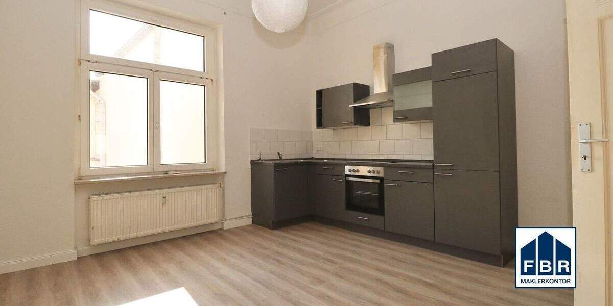 Etagenwohnung Schwerin Paulsstadt - 2 Zimmer, 90 m&sup2;, 630&euro; | Angebot:25780346