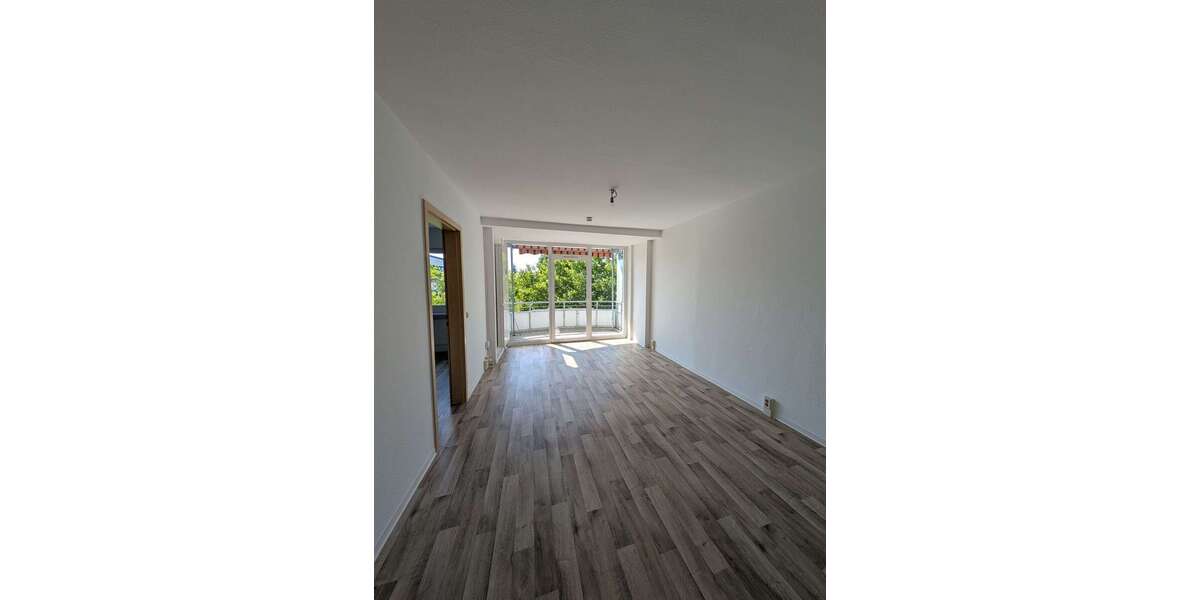 Etagenwohnung Güstrow Südstadt - 2 Zimmer, 50 m&sup2;, 360&euro; | Angebot:26951826
