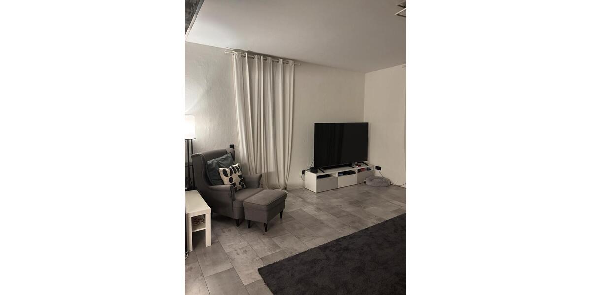 Etagenwohnung Schwülper - 7 Zimmer, 200 m&sup2;, 2.010&euro; | Angebot:25104168