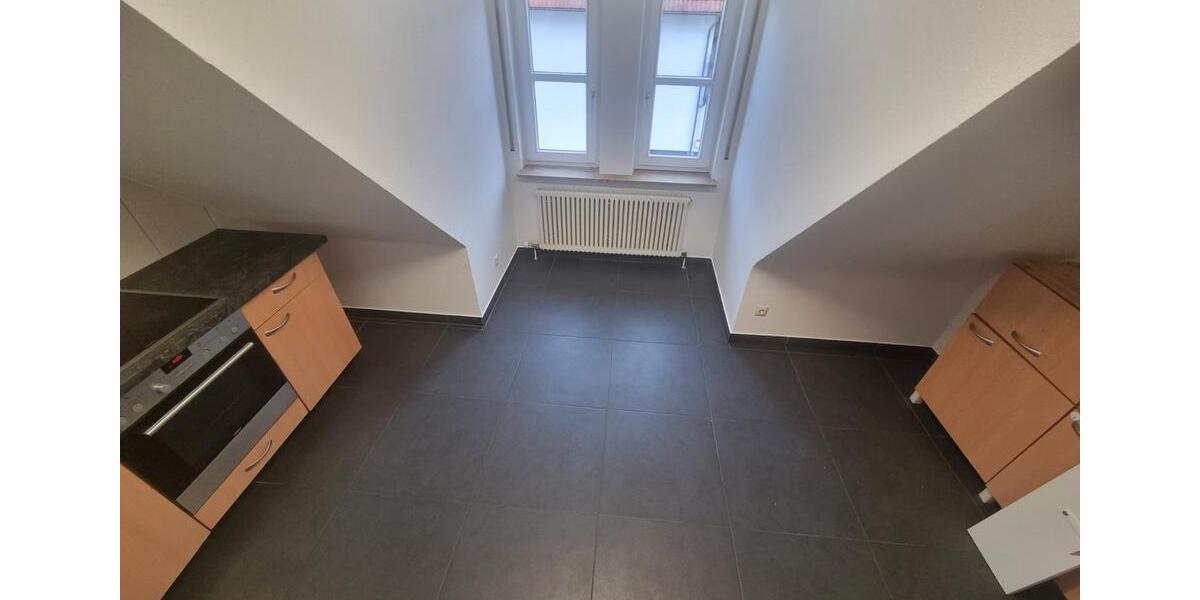 Dachgeschoßwohnung Freudenstadt - 1 Zimmer, 93 m&sup2;, 850&euro; | Angebot:26122281