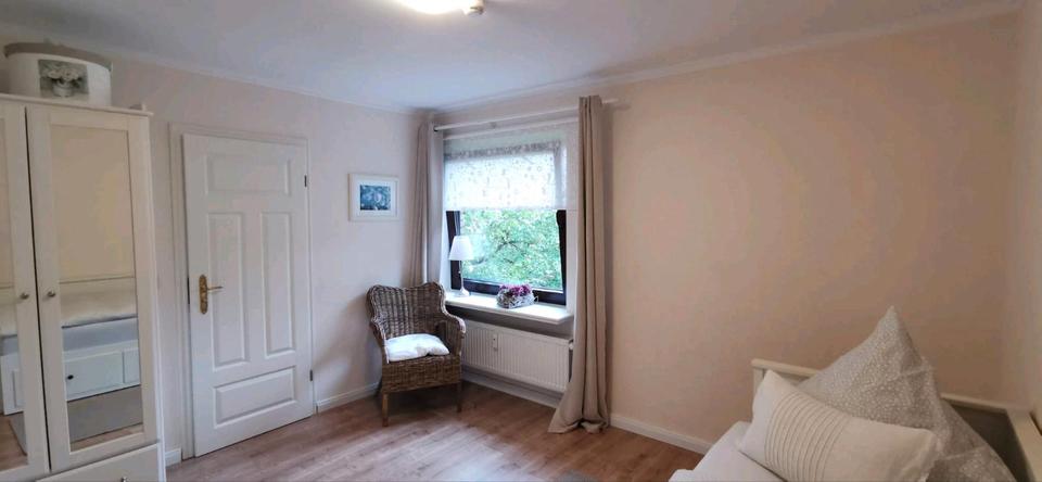 Etagenwohnung Damp - 5 Zimmer, 177 m&sup2;, 2.600&euro; | Angebot:26340521