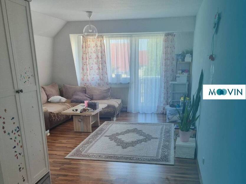 Gemütliche 2-Zimmer-Dachgeschoßwohnung mit Balkon
