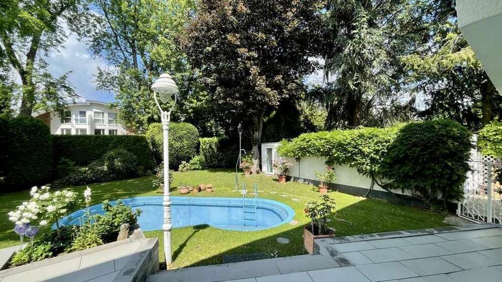 Haus zum Mieten in Köln 1.800 € 155 m²
