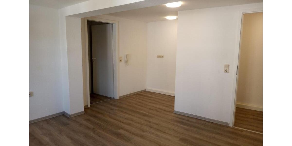 Etagenwohnung Neukirchen - 2 Zimmer, 36 m&sup2;, 306&euro; | Angebot:26179815