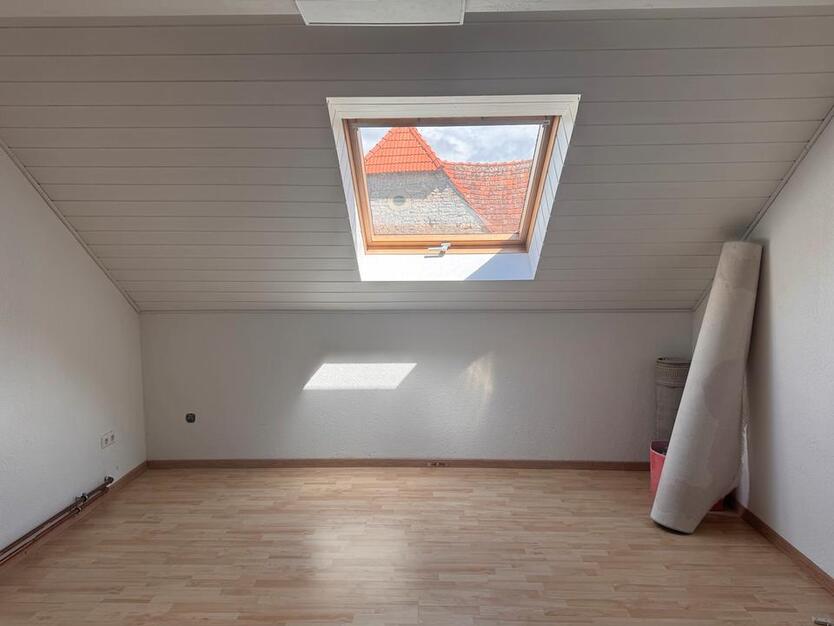 2,5 Zimmer Wohnung Dachgeschoss