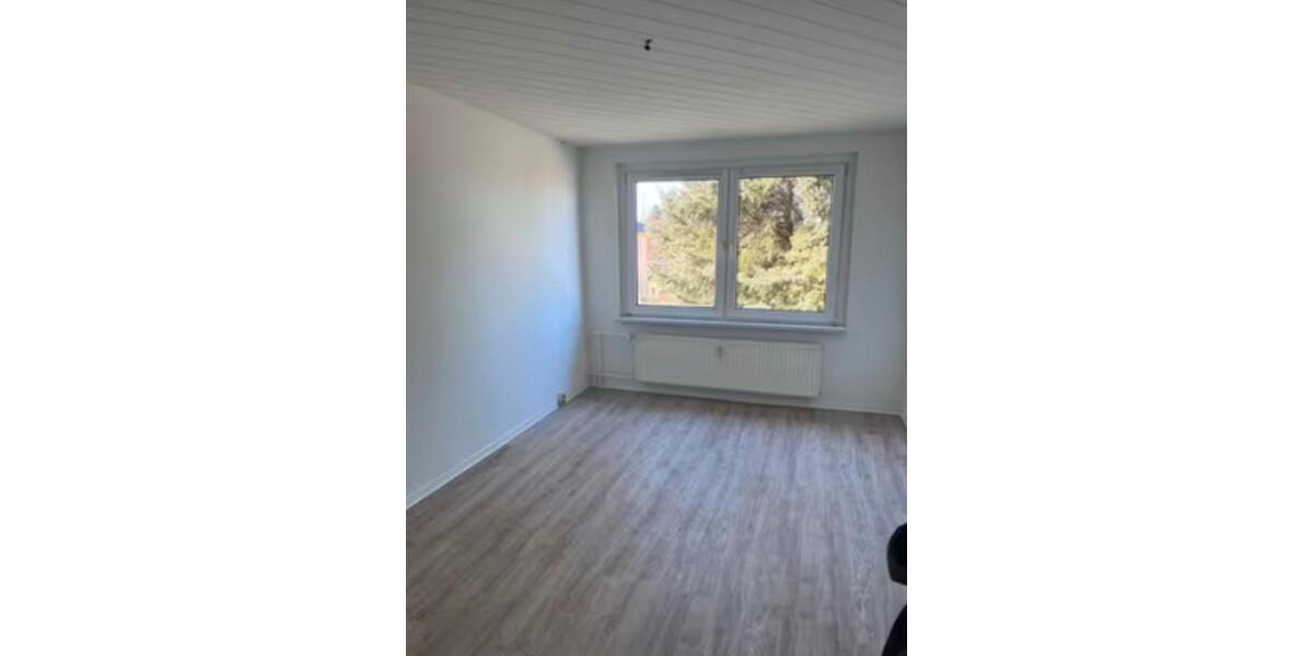 6 Zimmer Wohnung in Ruhner Berge Suckow 6 zimmer