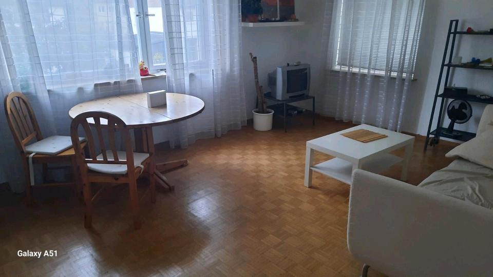 Wohnen auf Zeit Lichtentanne - 1 Zimmer, 50 m&sup2;, 380&euro; | Angebot:26103927
