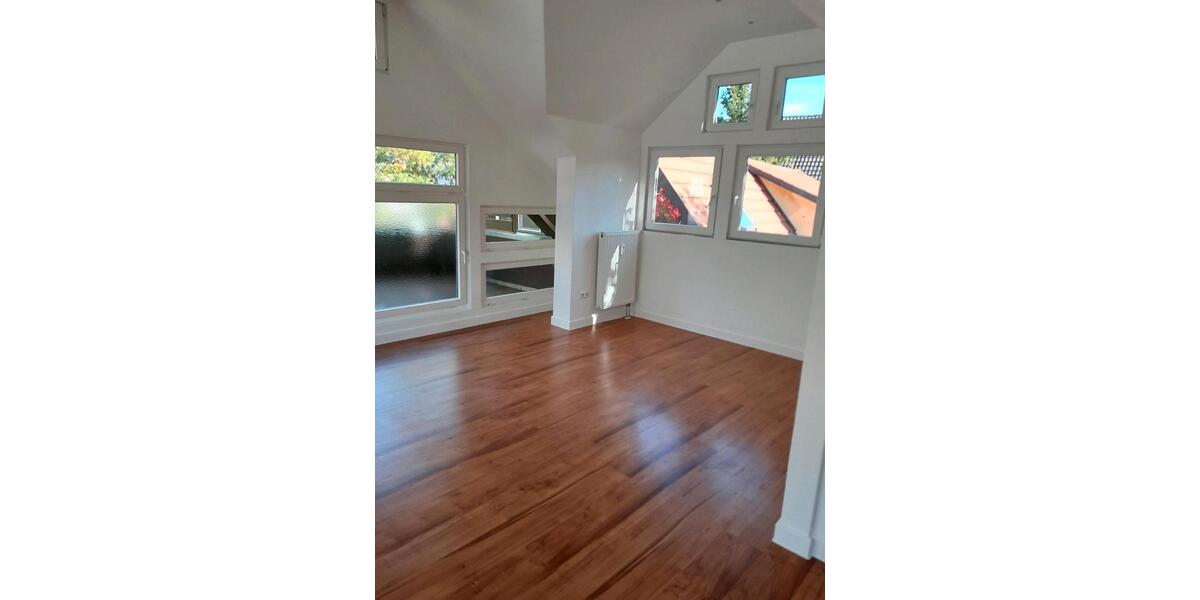 Etagenwohnung Breisach am Rhein - 3.5 Zimmer, 140 m&sup2;, 1.500&euro; | Angebot:26367549