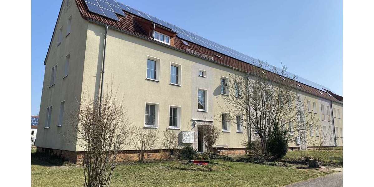 Etagenwohnung Groß Schacksdorf - 3 Zimmer, 66 m&sup2;, 323&euro; | Angebot:26112961