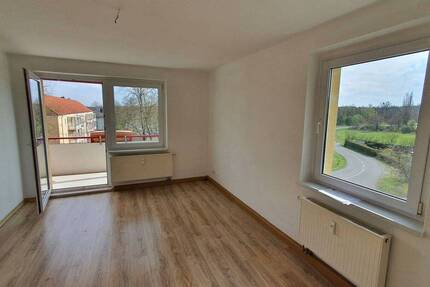 Wohnung Schipkau - 2 Zimmer, 58 m&sup2;, 330&euro; | Angebot:25997681