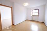 Schmucke 2-Zimmer-Erdgeschoss-Wohnung mit herrlichem Ausblick in DietfurtTöging 2 zimmer