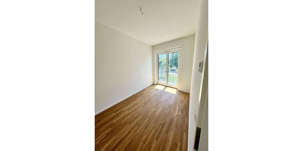 Etagenwohnung Berlin Spandau - 4 Zimmer, 94 m&sup2;, 2.040&euro; | Angebot:26741986