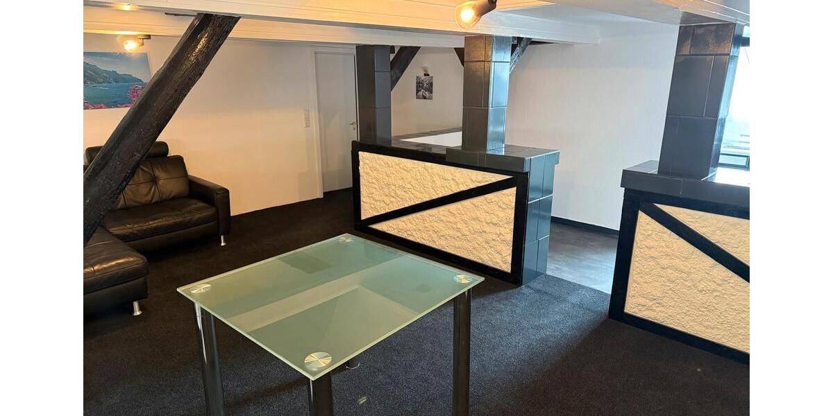 Wohnen auf Zeit Polle - 7 Zimmer, 250 m&sup2;, 140&euro; | Angebot:24767127