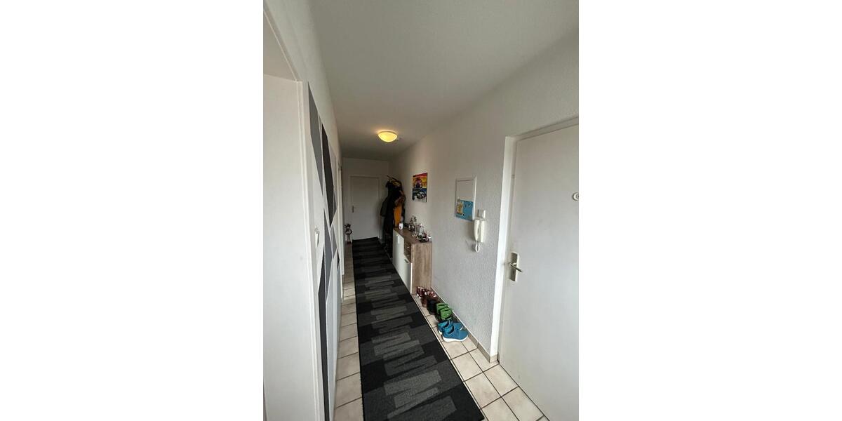 Dachgeschoßwohnung Arnsberg - 3 Zimmer, 80 m&sup2;, 600&euro; | Angebot:26635309