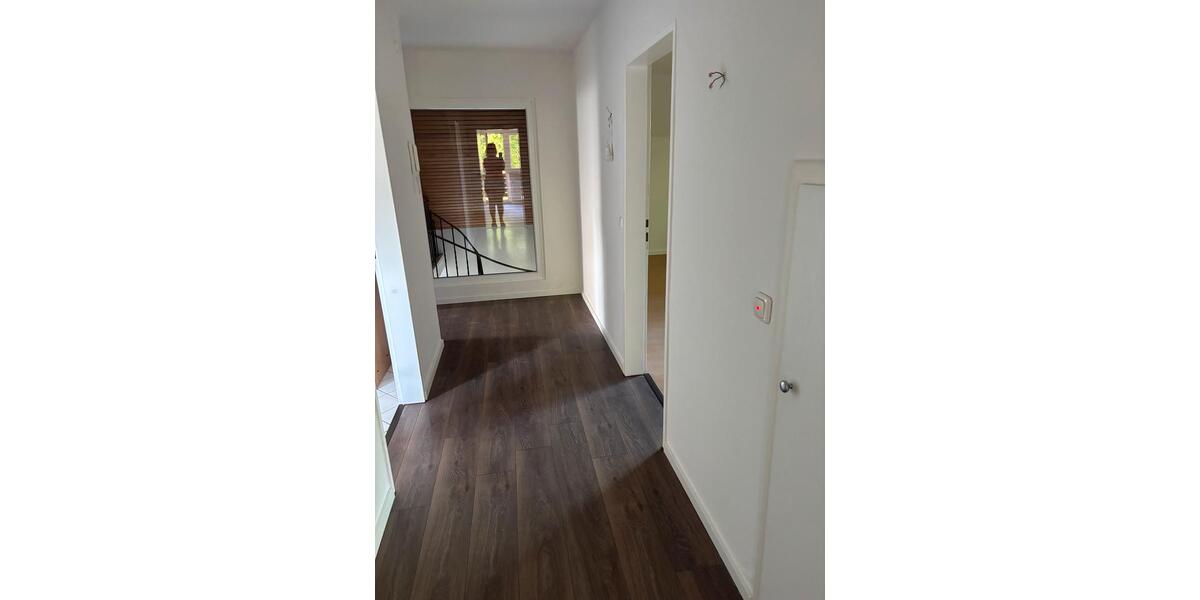 Dachgeschoßwohnung Celle Altenhagen - 3 Zimmer, 83 m&sup2;, 950&euro; | Angebot:26702150