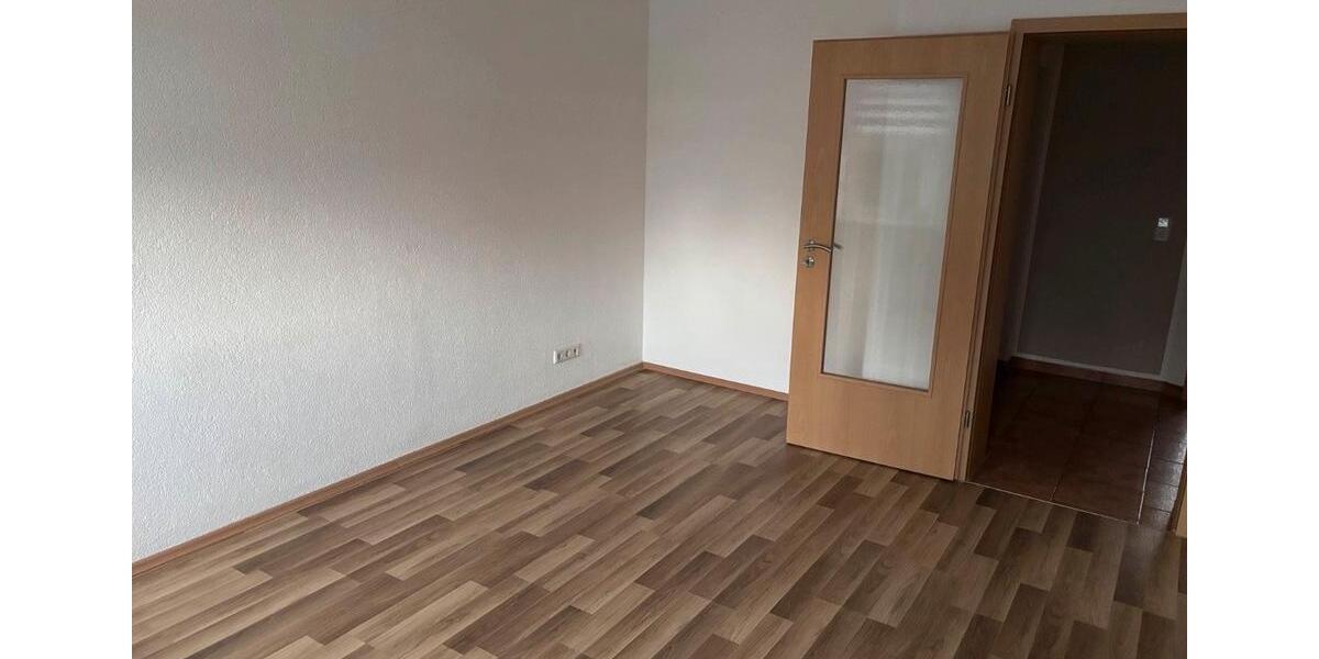 Etagenwohnung Sandersdorf-Brehna Brehna - 2 Zimmer, 61 m&sup2;, 360&euro; | Angebot:26031672