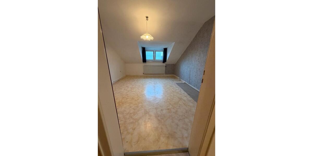 Dachgeschoßwohnung Duisburg Walsum - 1 Zimmer, 58 m&sup2;, 630&euro; | Angebot:26091586