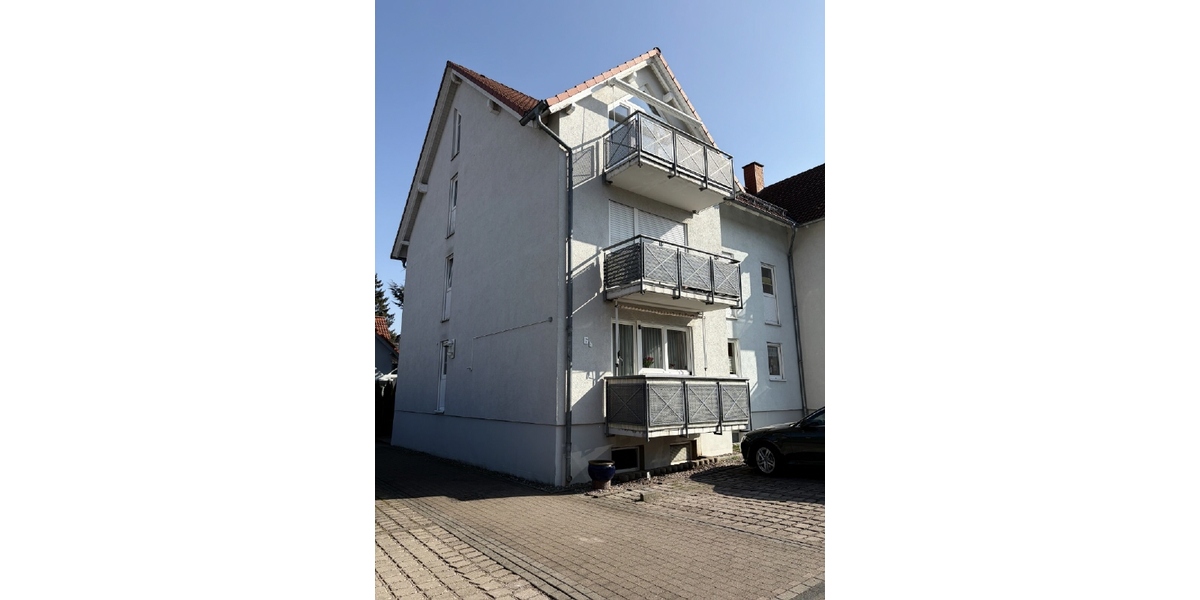 Charmante Dachgeschoss Wohnung in ruhiger Lage von Gotha - Dachgeschoßwohnung Gotha Gotha West | Angebot:25414553