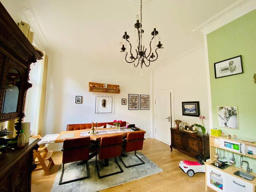 AltbauWohnung mit Charme – 4 Zimmer, 84 m²
