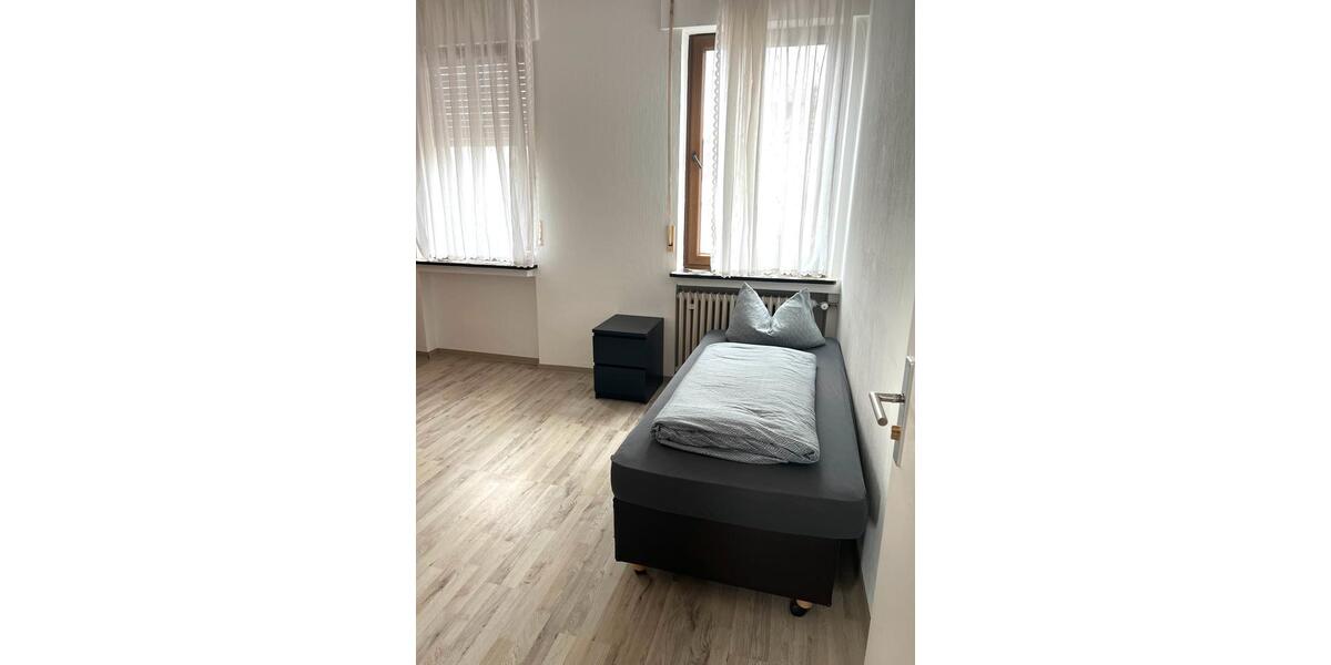 Wohnen auf Zeit Bendorf - 10 Zimmer, 100 m&sup2;, 15&euro; | Angebot:25935595