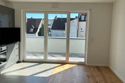 Wohnung Aschaffenburg Damm - 2 Zimmer, 61 m&sup2;, 1.050&euro; | Angebot:27273876