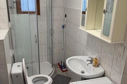 Monteurwohnung-Erdgeschoss in Großauheim 3 zimmer