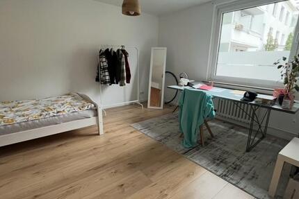 Helles WG-Zimmer in zentraler Lage 34 zimmer