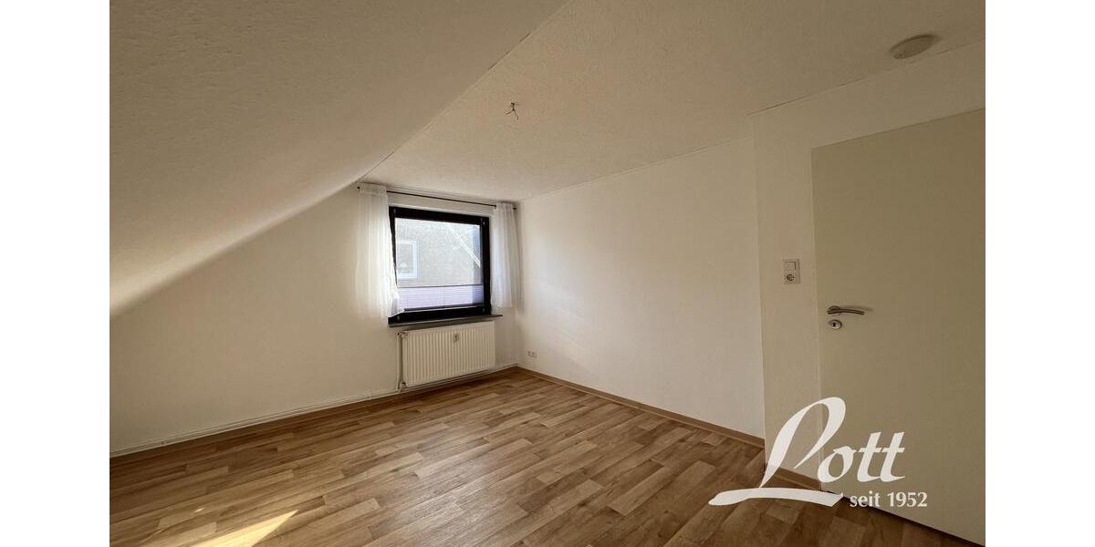 Dachgeschoßwohnung Apen - 2 Zimmer, 53 m&sup2;, 300&euro; | Angebot:25646535