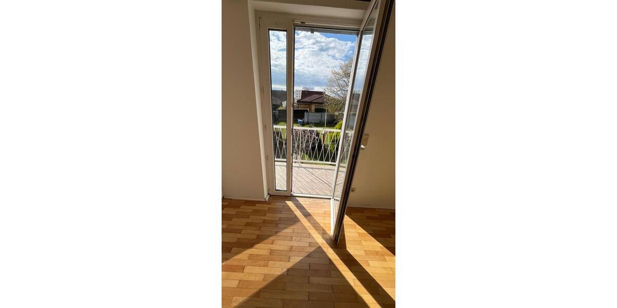 Etagenwohnung Völklingen - 2 Zimmer, 55 m&sup2;, 430&euro; | Angebot:26696398