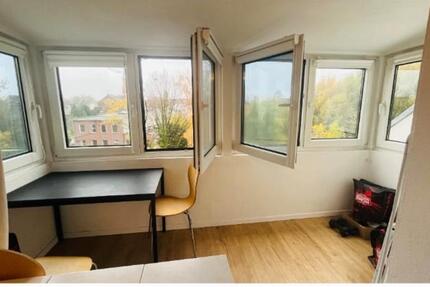 Wohnen auf Zeit Mönchengladbach Süd - 22 Zimmer, 40 m&sup2;, 600&euro; | Angebot:25151772