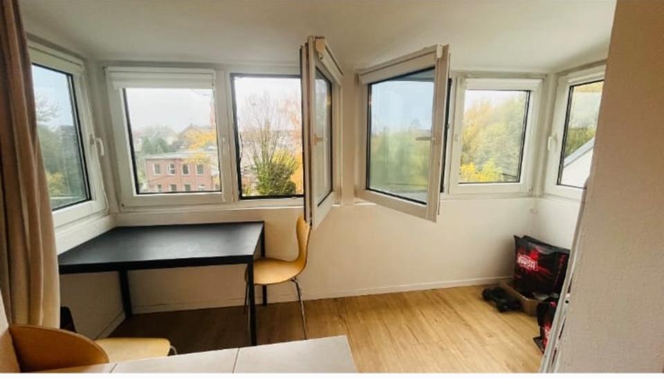 Wohnen auf Zeit Mönchengladbach Süd - 22 Zimmer, 40 m&sup2;, 600&euro; | Angebot:25151772