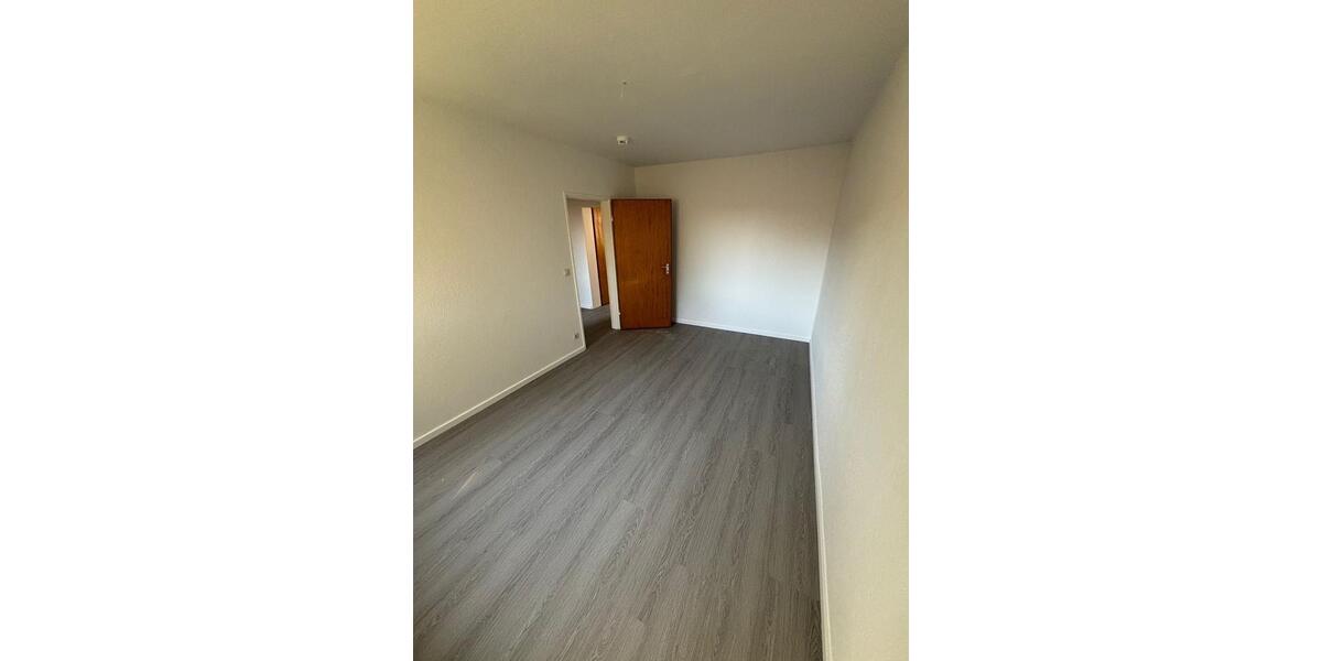 Dachgeschoßwohnung Südheide Unterlüß - 3 Zimmer, 78 m&sup2;, 486&euro; | Angebot:26399680