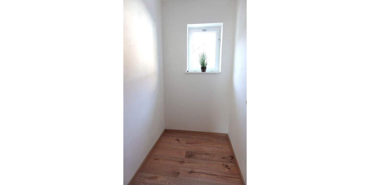 Einfamilienhaus Bidingen - 5 Zimmer, 130 m&sup2;, 1.365&euro; | Angebot:24808056