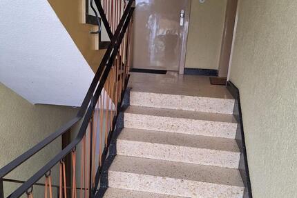 Wohnung Saarbrücken West - 2 Zimmer, 50 m&sup2;, 430&euro; | Angebot:25103296