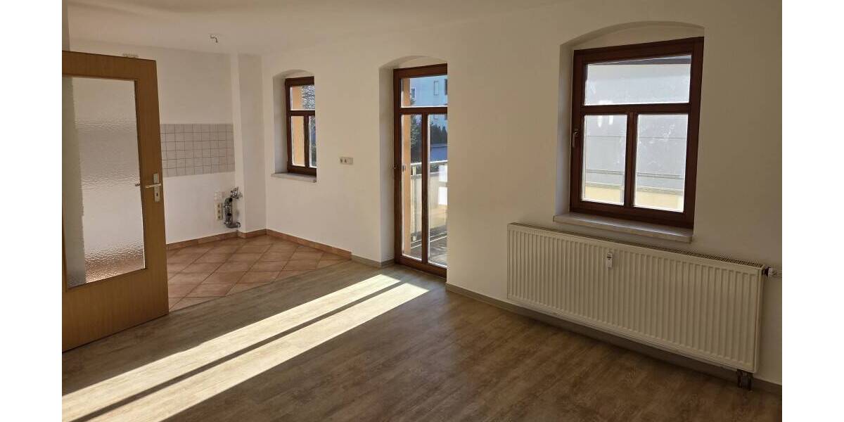 Etagenwohnung Freital - 2 Zimmer, 45 m&sup2;, 495&euro; | Angebot:26687644