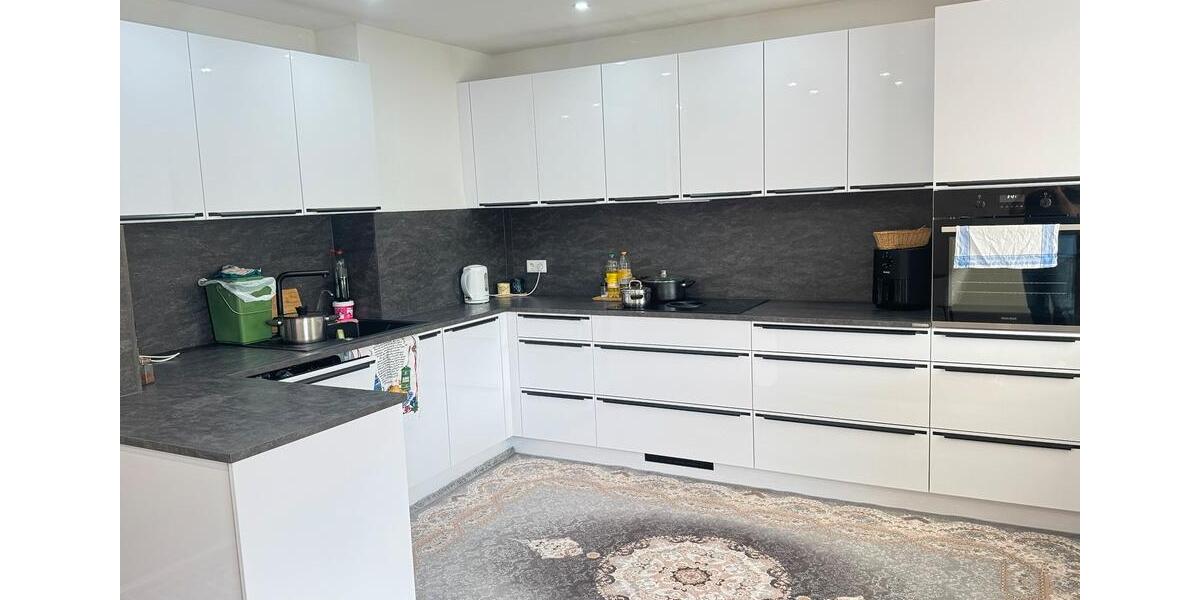 Etagenwohnung Bielefeld Mitte - 7 Zimmer, 150 m&sup2;, 2.000&euro; | Angebot:26626227