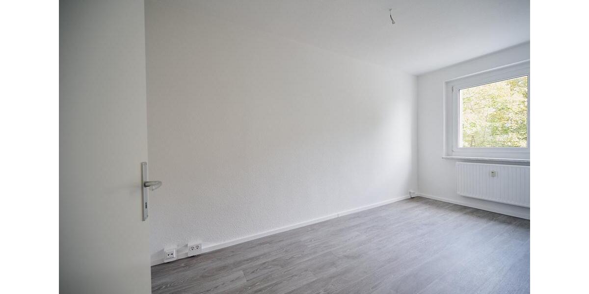 Etagenwohnung Löbau - 4 Zimmer, 69 m&sup2;, 381&euro; | Angebot:23327525