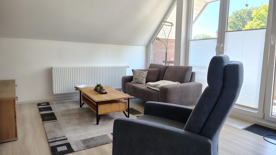 Helle 3-Zimmer-Dachgeschoßwohnung mit Balkon in Dinklage – 75 m², offener Wohn-Essbereich