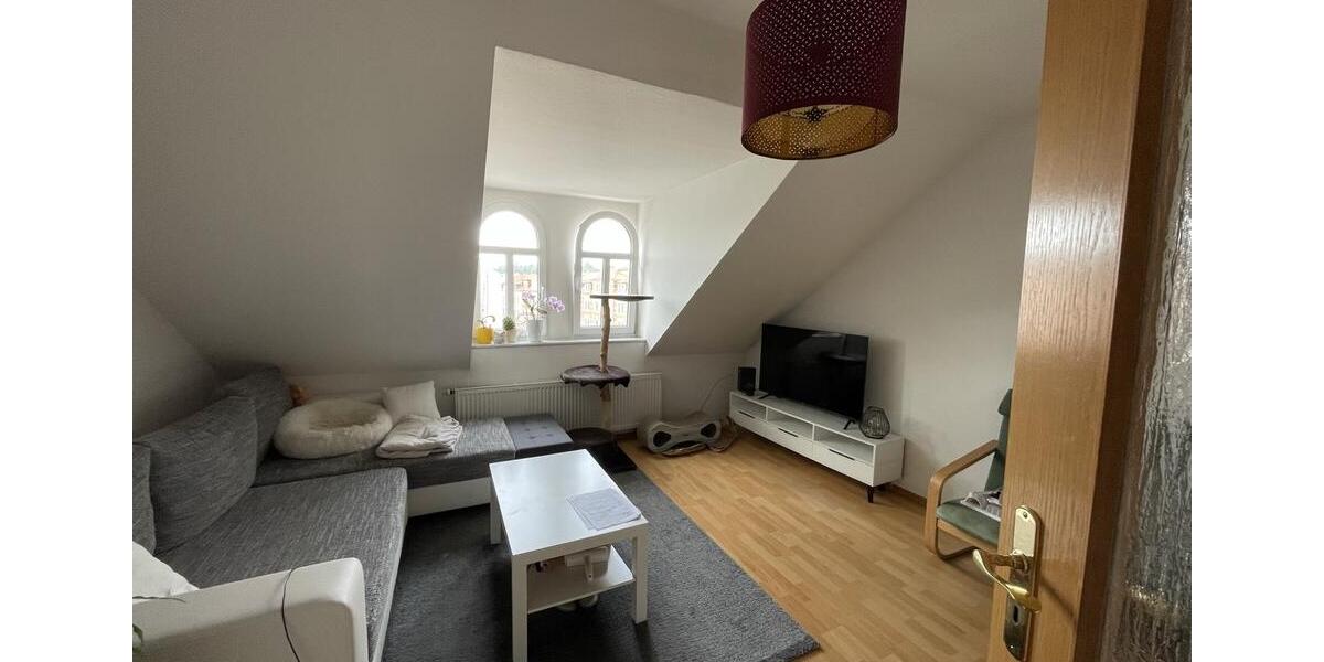 Dachgeschoßwohnung Meißen - 2 Zimmer, 48 m&sup2;, 340&euro; | Angebot:25976338