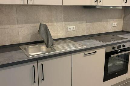 Kernsanierte 2-Raum-Wohnung mit EBK, Dr.-Külz-Straße 23