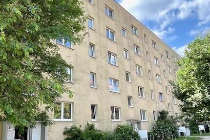 Wohnung Schwerin Mueß - 3 Zimmer, 57 m&sup2;, 350&euro; | Angebot:26262875
